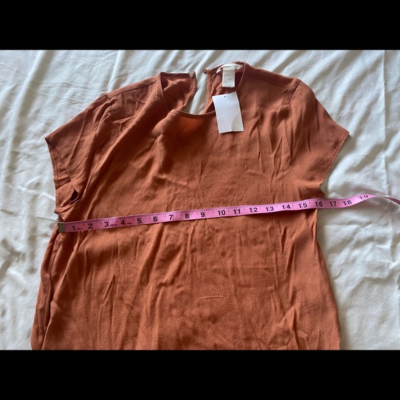 NWT - H&M Business Casual Blouse - Picture 4 of 8